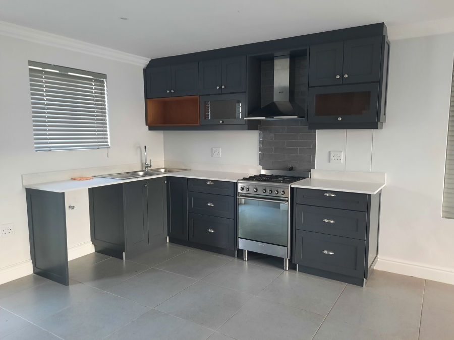 To Let 3 Bedroom Property for Rent in Langeberg Heights Western Cape
